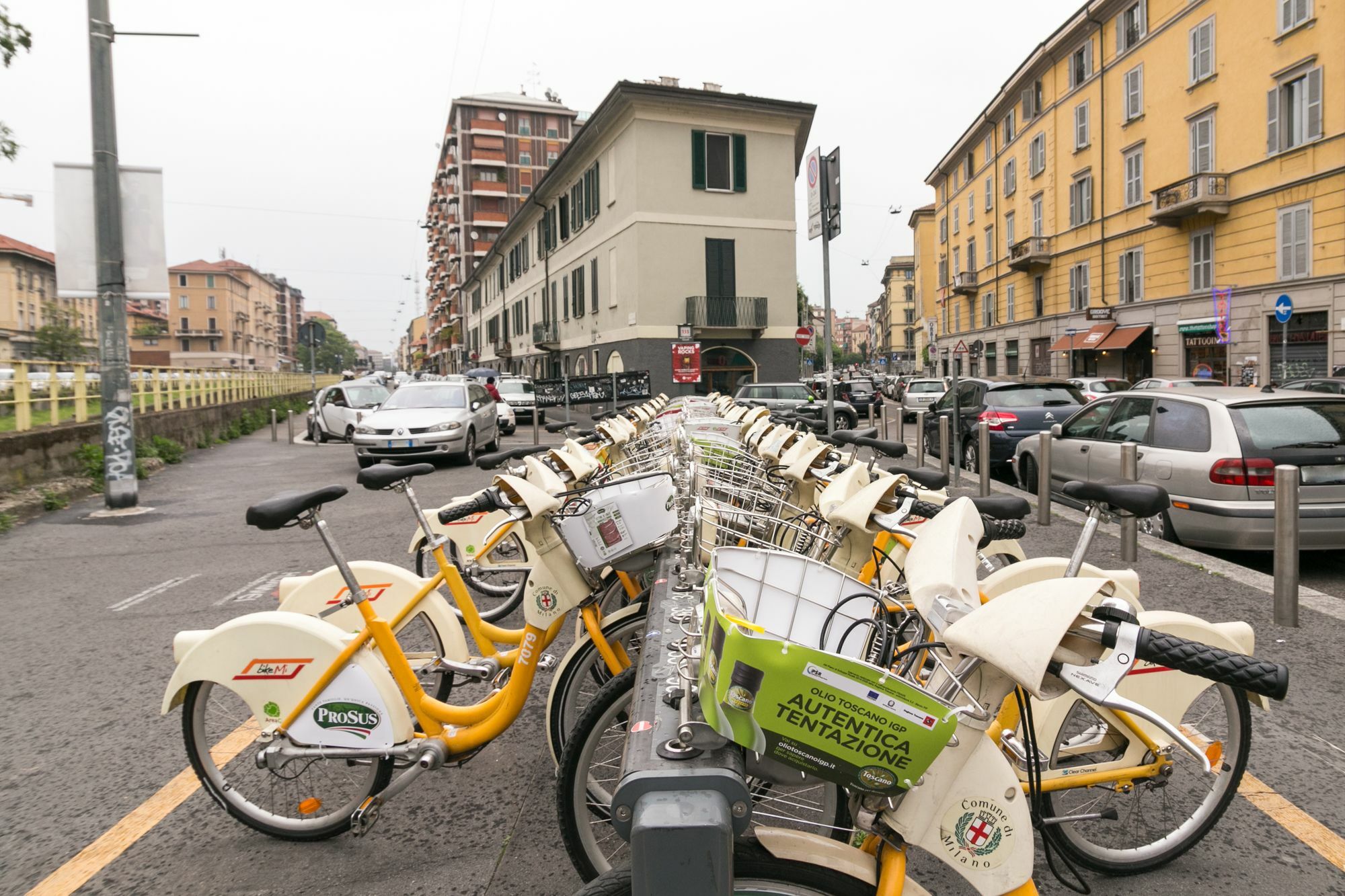 Pit Stop Navigli Milan Exterior photo